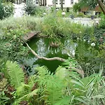 Ehemalige Bibliothek Fuer 2 Mit Kueche Kamin Netflix Parken Und Hofladen Apartment