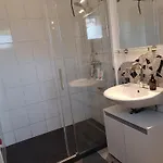 Ehemalige Bibliothek Fuer 2 Mit Kueche Kamin Netflix Parken Und Hofladen Apartment *