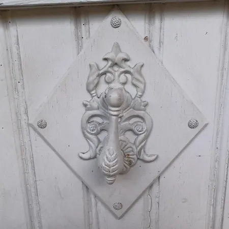 Lejlighed Ehemalige Bibliothek Fuer 2 Mit Kueche Kamin Netflix Parken Und Hofladen *