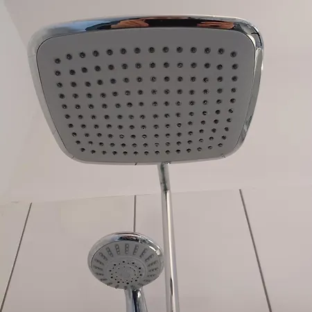 Ehemalige Bibliothek Fuer 2 Mit Kueche Kamin Netflix Parken Und Hofladen شقة Steinhofel