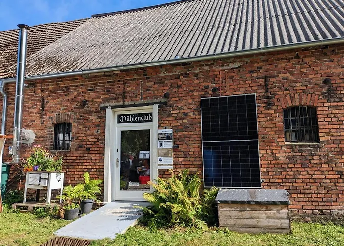 Ehemalige Bibliothek Für 2 Mit Küche Kamin Netflix Parken Und Hofladen * Steinhofel