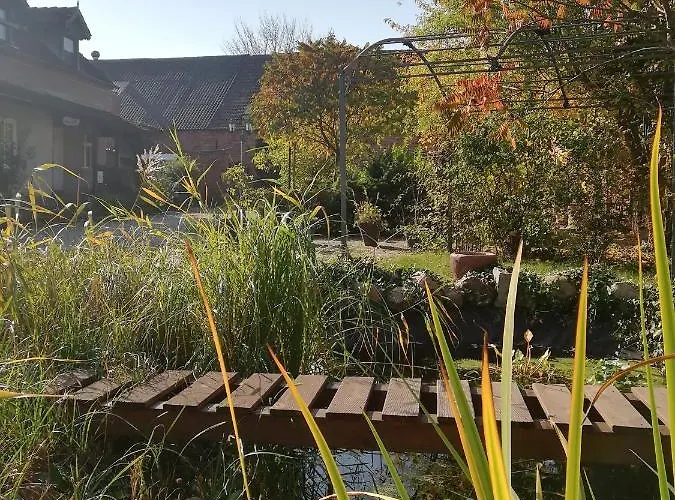 Ehemalige Bibliothek Fuer 2 Mit Kueche Kamin Netflix Parken Und Hofladen Lejlighed