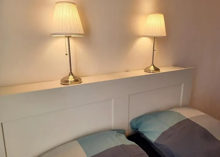 Ehemalige Bibliothek Für 2 Mit Küche Kamin Netflix Parken Und Hofladen