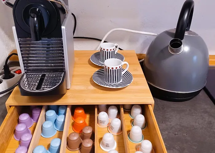 Ehemalige Bibliothek Fuer 2 Mit Kueche Kamin Netflix Parken Und Hofladen