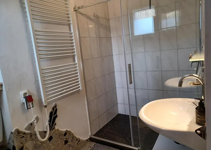 Lejlighed Ehemalige Bibliothek Fuer 2 Mit Kueche Kamin Netflix Parken Und Hofladen