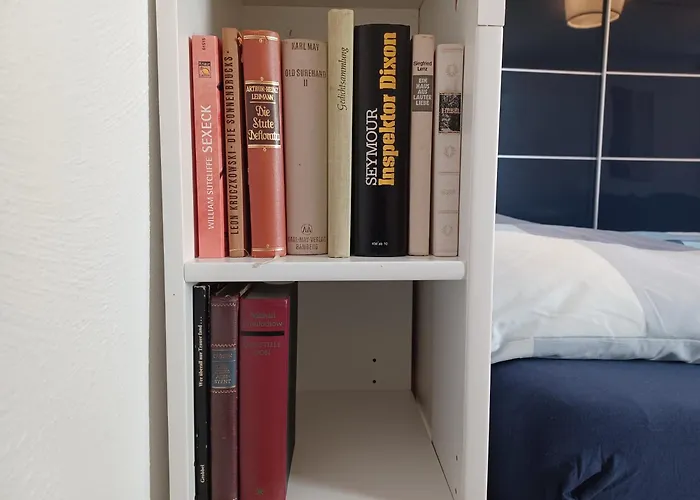 Lejlighed Ehemalige Bibliothek Fuer 2 Mit Kueche Kamin Netflix Parken Und Hofladen *