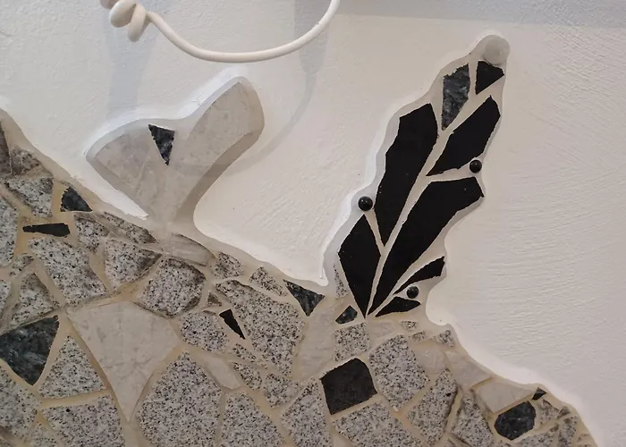 Ehemalige Bibliothek Fuer 2 Mit Kueche Kamin Netflix Parken Und Hofladen Steinhofel